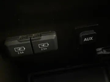 2018 Acura MDX - image 32