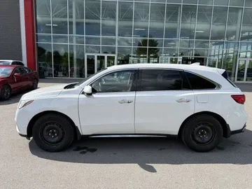 2020 Acura MDX - image 4