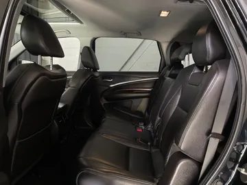 2019 Acura MDX - image 12