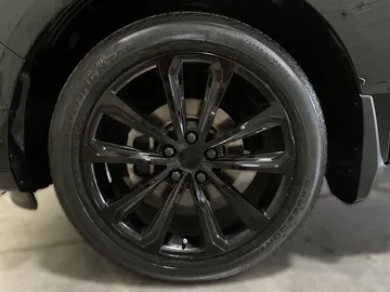 2020 Acura MDX - image 7
