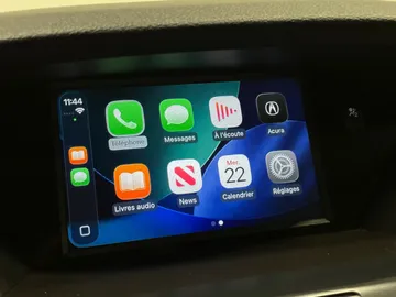 2020 Acura MDX - image 8