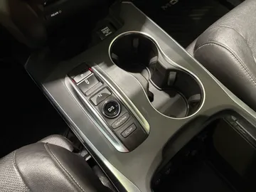 2020 Acura MDX - image 31