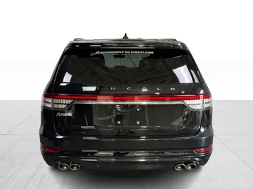 2022 Lincoln Aviator - image 7