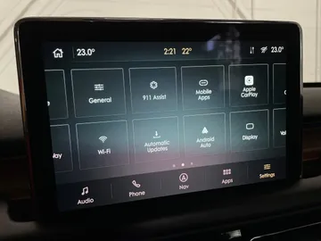 2022 Lincoln Aviator - image 31
