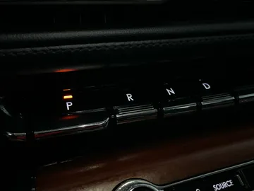 2022 Lincoln Aviator - image 35