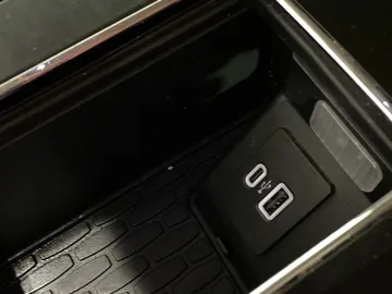 2020 Lincoln Aviator - image 30