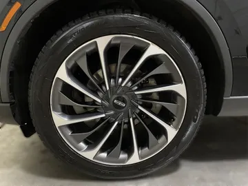 2020 Lincoln Aviator - image 7