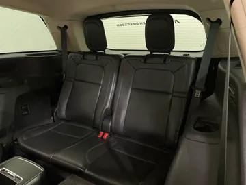 2020 Lincoln Aviator - image 17