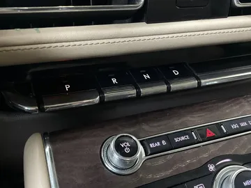 2022 Lincoln Aviator - image 33