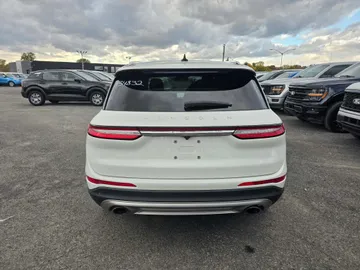 2021 Lincoln Corsair - image 6