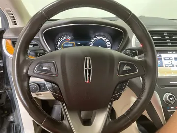 2017 Lincoln MKC - image 15