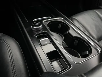 2022 Lincoln Corsair - image 26