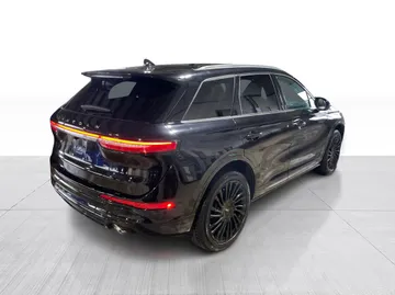 2021 Lincoln Corsair - image 14