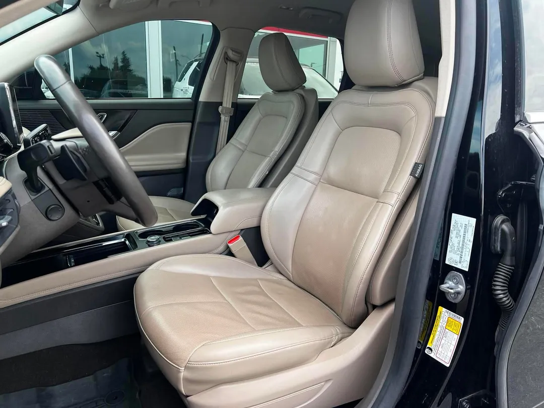 2022 Lincoln Corsair — photo 7