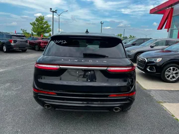 2022 Lincoln Corsair - image 6