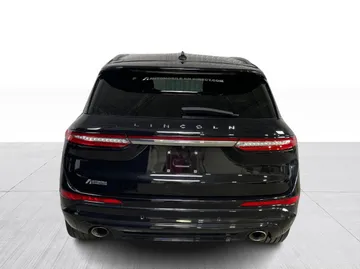 2022 Lincoln Corsair - image 11