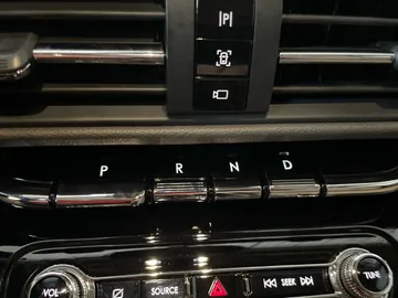 2022 Lincoln Corsair - image 30