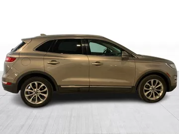 2018 Lincoln MKC - image 9