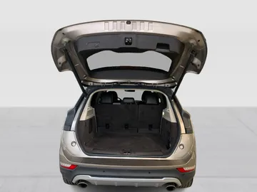 2018 Lincoln MKC - image 12