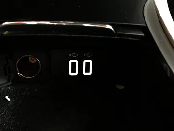 2018 Lincoln MKC - image 30