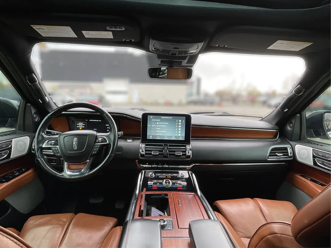 2018 Lincoln Navigator — photo 4