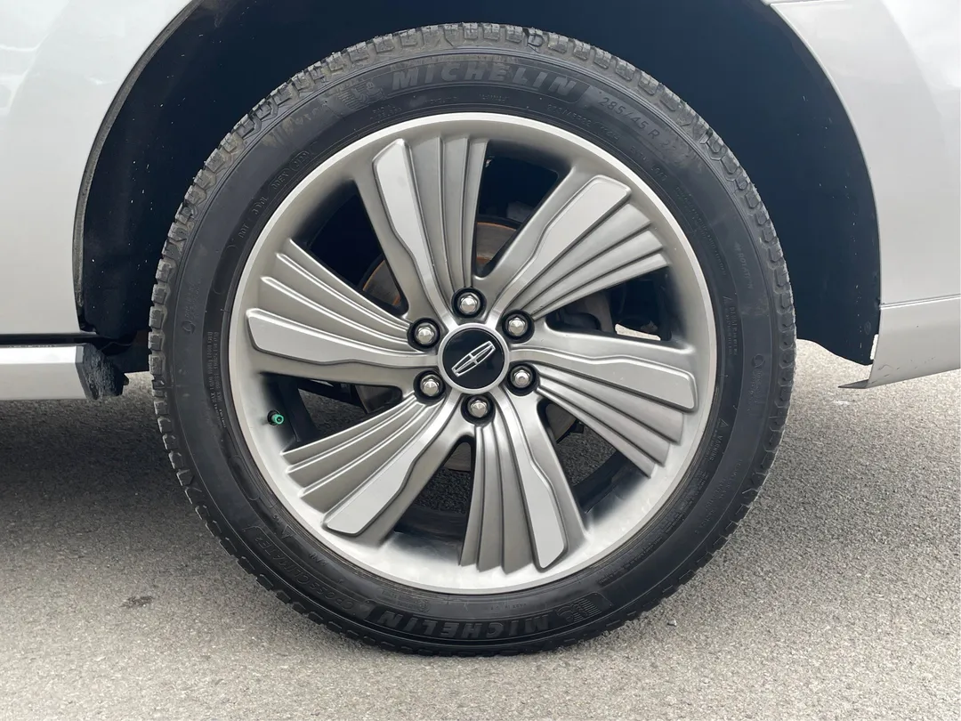 2018 Lincoln Navigator — photo 6