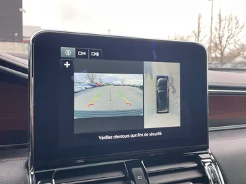 2018 Lincoln Navigator - image 24