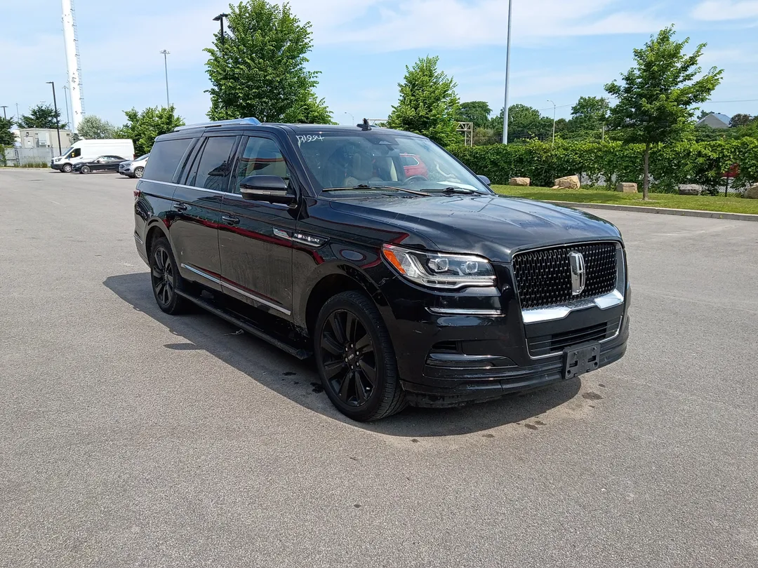2022 Lincoln Navigator L