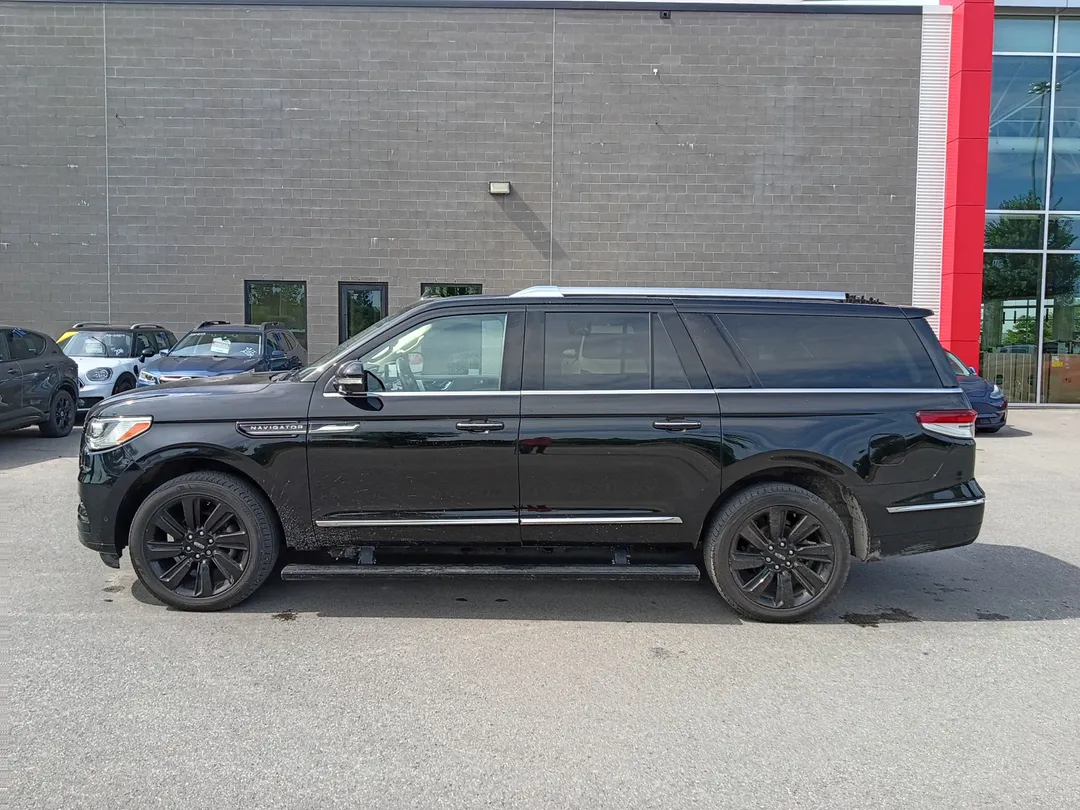 2022 Lincoln Navigator L — photo 4