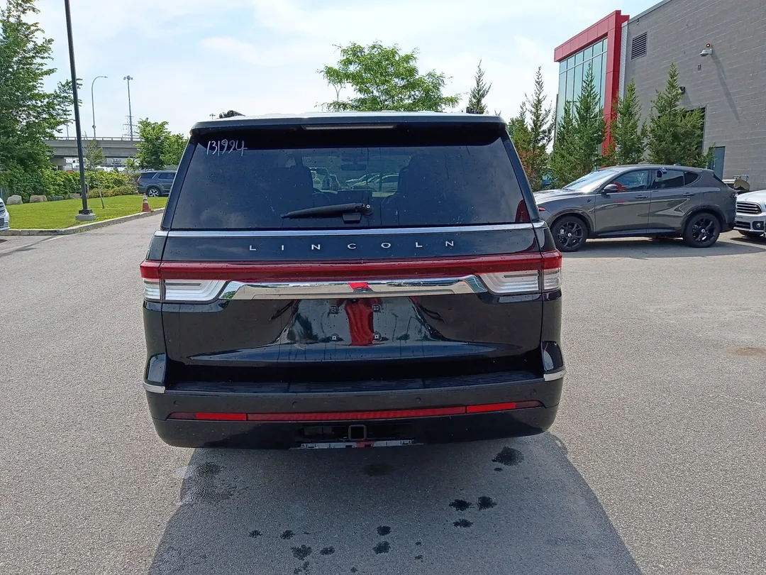 2022 Lincoln Navigator L — photo 5