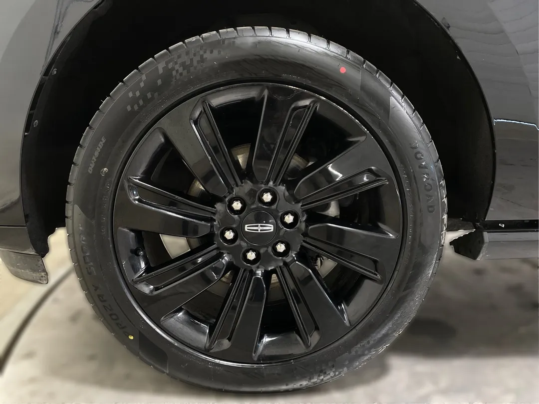 2022 Lincoln Navigator L — photo 6