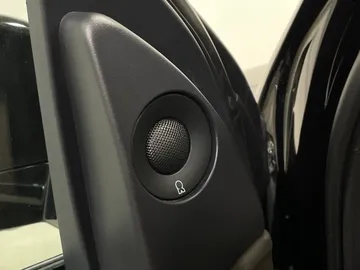2022 Lincoln Navigator L - image 21
