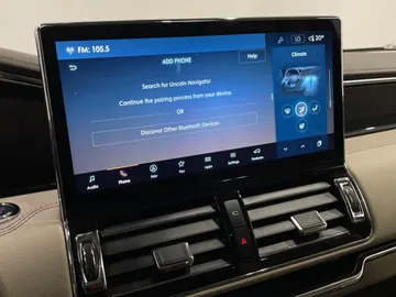 2022 Lincoln Navigator L - image 32