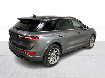 2022 Lincoln Corsair - image 14