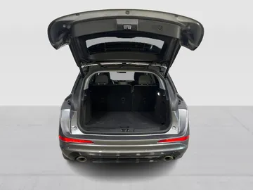2022 Lincoln Corsair - image 13