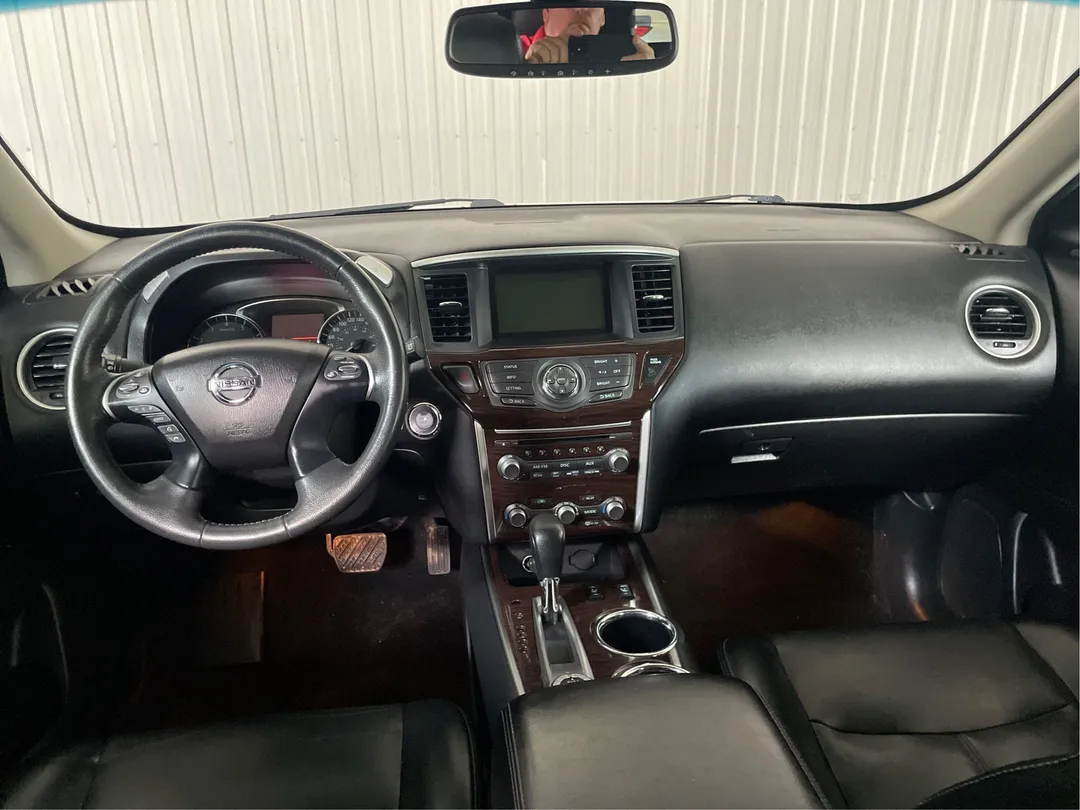 2016 Nissan Pathfinder — photo 4