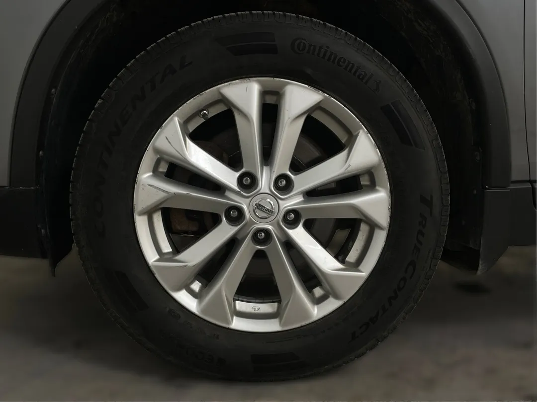2015 Nissan Rogue — photo 6