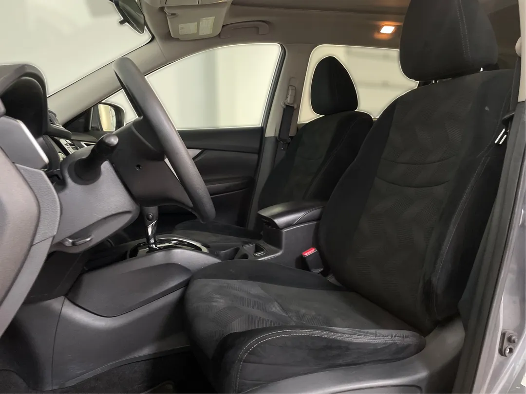 2015 Nissan Rogue — photo 3