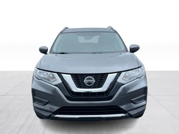 2020 Nissan Rogue - image 8