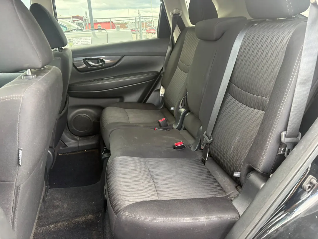 2020 Nissan Rogue — photo 8