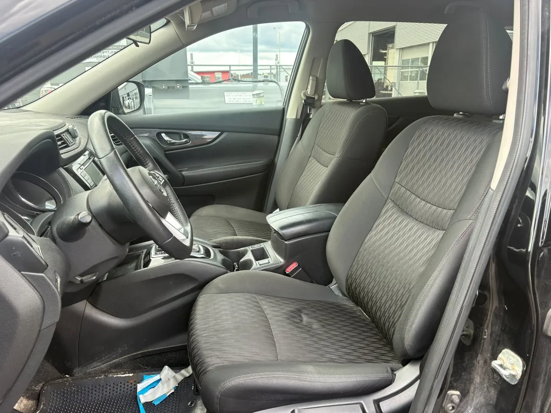 2020 Nissan Rogue — photo 7