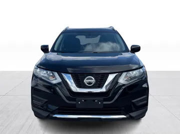 2020 Nissan Rogue - image 8