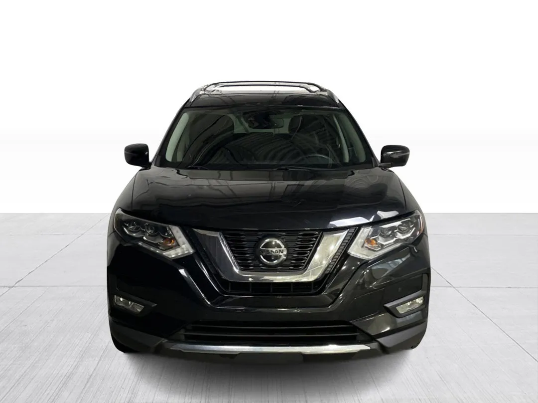 2018 Nissan Rogue — photo 8