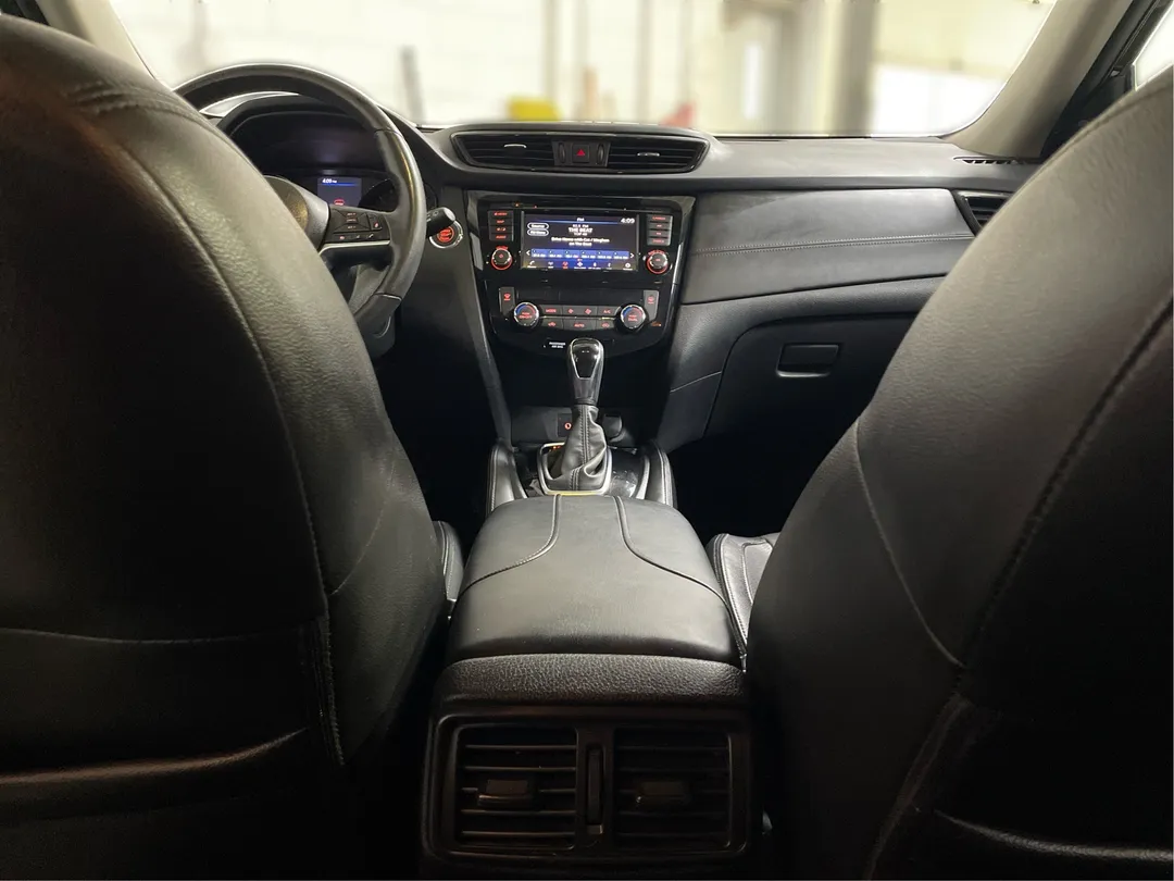 2018 Nissan Rogue — photo 4