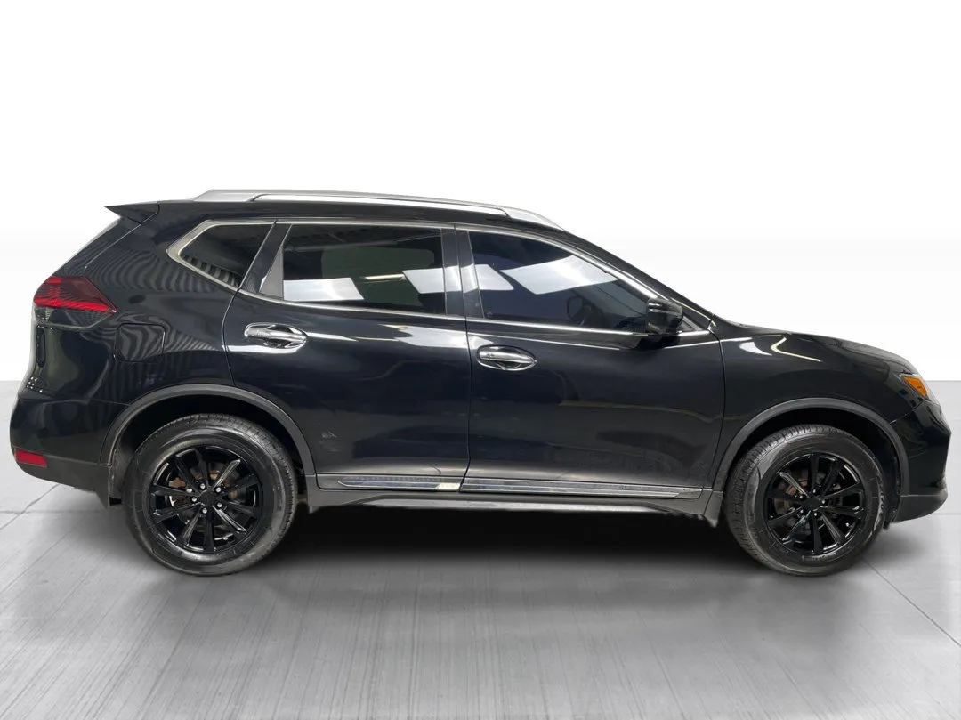 2019 Nissan Rogue — photo 2
