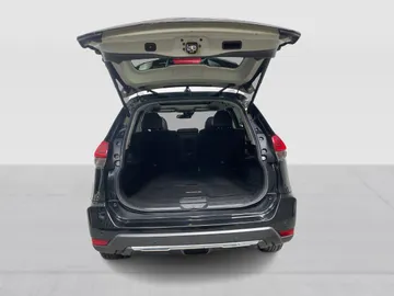 2019 Nissan Rogue - image 14