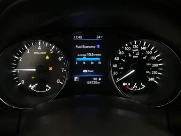 2019 Nissan Rogue - image 20