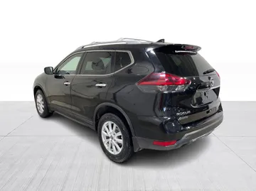 2019 Nissan Rogue - image 10