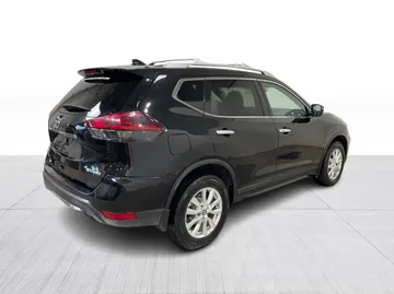 2019 Nissan Rogue - image 13