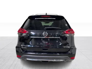 2019 Nissan Rogue - image 11